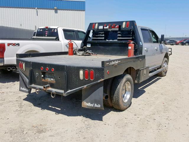 3D73Y4CL8BG626998 - 2011 DODGE RAM 3500 SILVER photo 4