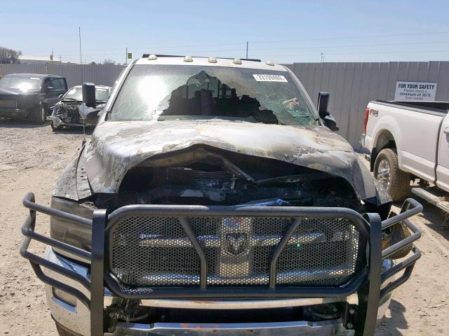 3D73Y4CL8BG626998 - 2011 DODGE RAM 3500 SILVER photo 9