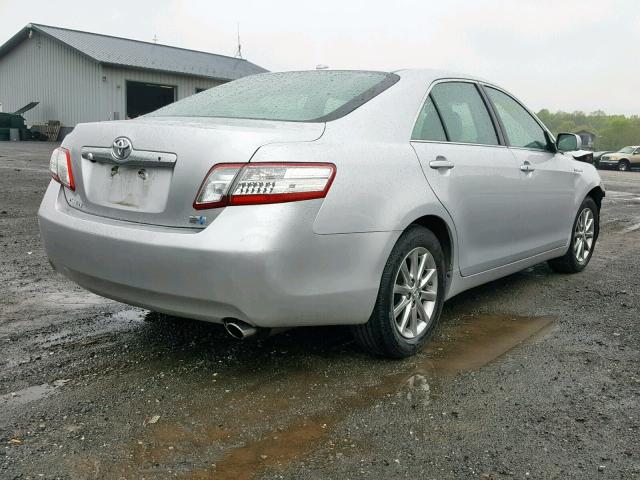 4T1BB3EKXBU132544 - 2011 TOYOTA CAMRY HYBR SILVER photo 4