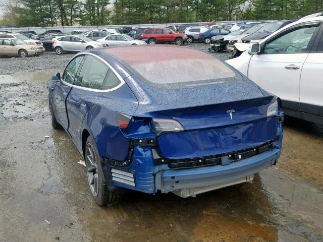 5YJ3E1EA8JF005603 - 2018 TESLA MODEL 3 BLUE photo 3