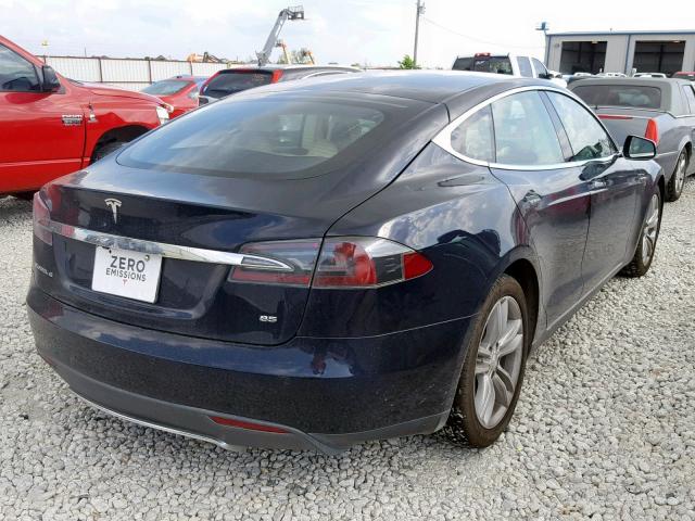 5YJSA1DNXDFP22522 - 2013 TESLA MODEL S BLUE photo 4