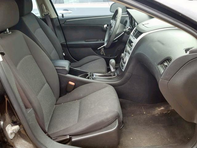 1G1ZH57B99F181588 - 2009 CHEVROLET MALIBU 1LT BLACK photo 5