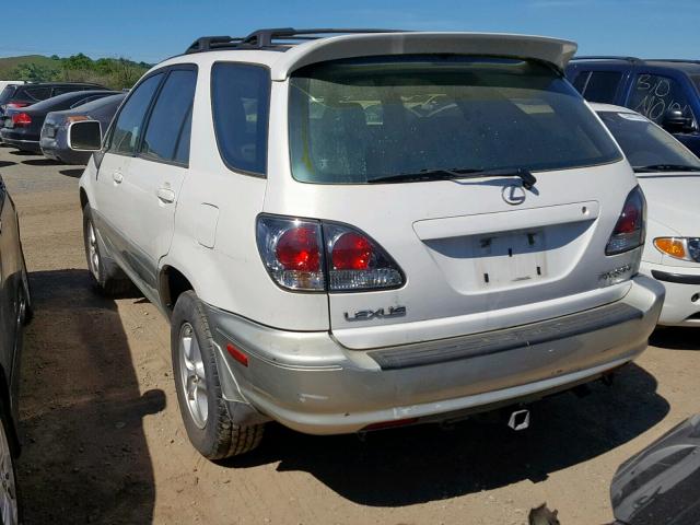 JTJHF10U210219695 - 2001 LEXUS RX 300 WHITE photo 3