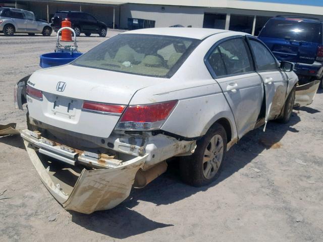 1HGCP2F43BA031384 - 2011 HONDA ACCORD LXP WHITE photo 4