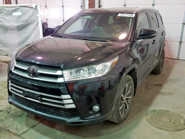 5TDJZRFH2JS525054 - 2018 TOYOTA HIGHLANDER BLACK photo 2