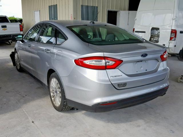 3FA6P0UU2GR291815 - 2016 FORD FUSION S H SILVER photo 3