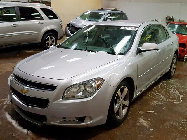 1G1ZJ57B69F230198 - 2009 CHEVROLET MALIBU 2LT SILVER photo 2