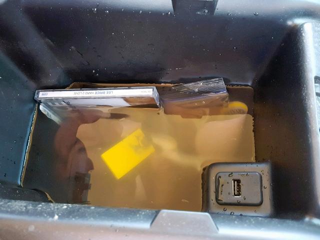 1GCGTBE31F1206435 - 2015 CHEVROLET COLORADO L RED photo 9