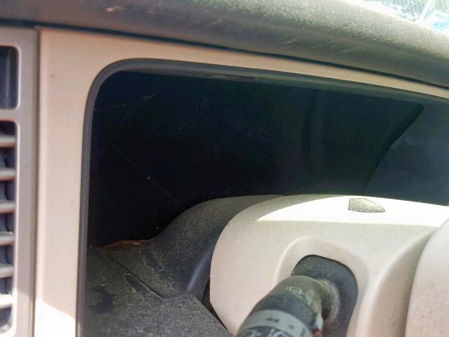 5LMFU27R93LJ23032 - 2003 LINCOLN NAVIGATOR WHITE photo 8