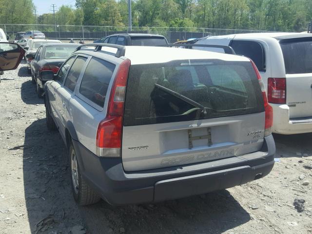 YV1SZ59H031109006 - 2003 VOLVO XC70 SILVER photo 3