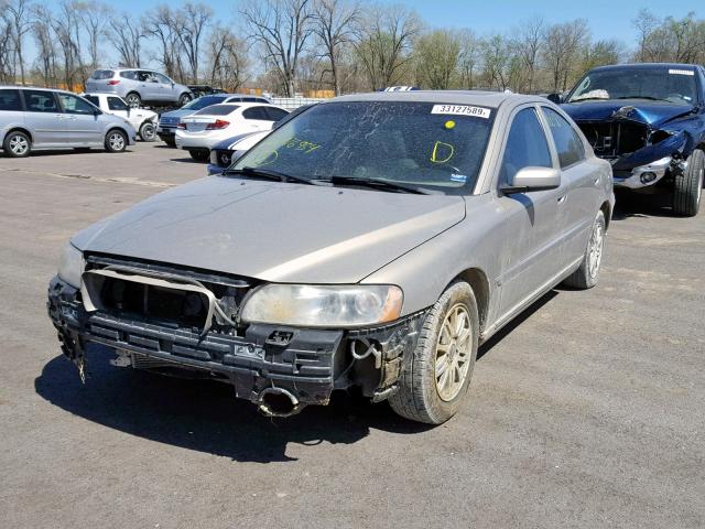 YV1RS612052476954 - 2005 VOLVO S60 TAN photo 2