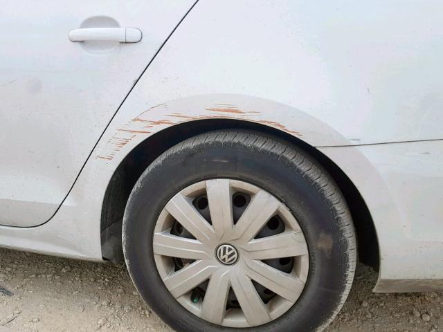 3VW1K7AJ9FM292863 - 2015 VOLKSWAGEN JETTA BASE WHITE photo 9