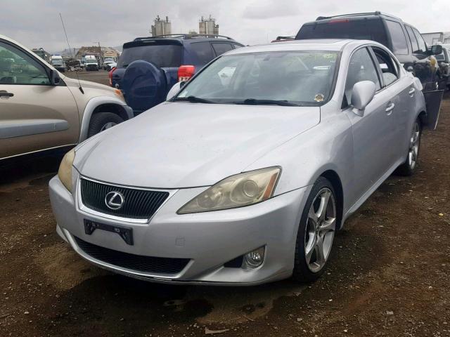 JTHBK262072026313 - 2007 LEXUS IS 250 SILVER photo 2