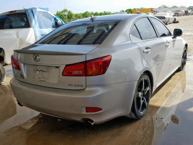 JTHBK262872048611 - 2007 LEXUS IS 250 GRAY photo 4