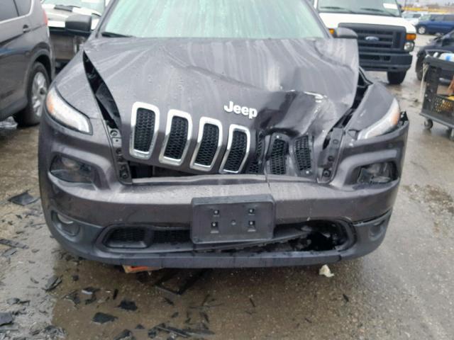 1C4PJLCB8HW573361 - 2017 JEEP CHEROKEE L GRAY photo 9