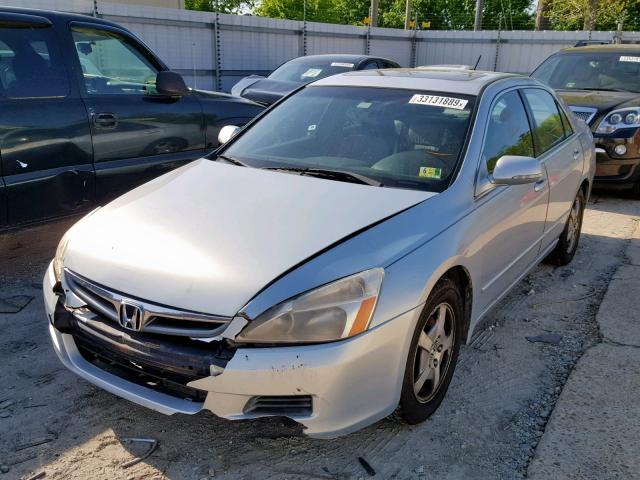 JHMCN36497C000872 - 2007 HONDA ACCORD HYB SILVER photo 2