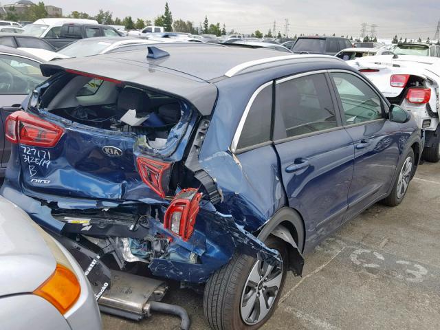 KNDCB3LC3J5157587 - 2018 KIA NIRO FE BLUE photo 4