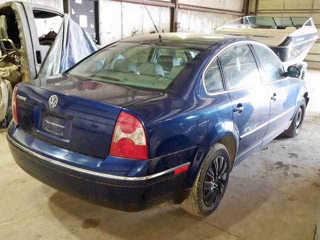 WVWMD63B74P246126 - 2004 VOLKSWAGEN PASSAT GL BLUE photo 4