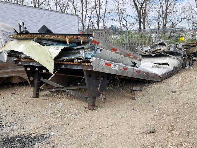 1UYVS2538GP696219 - 2016 UTILITY DRY VAN SILVER photo 2