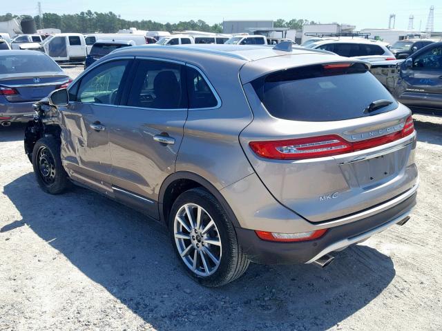 5LMCJ3C96KUL00880 - 2019 LINCOLN MKC RESERV BROWN photo 3