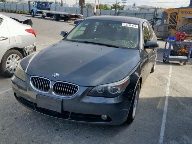 WBANE53516CK89583 - 2006 BMW 525 I GRAY photo 2