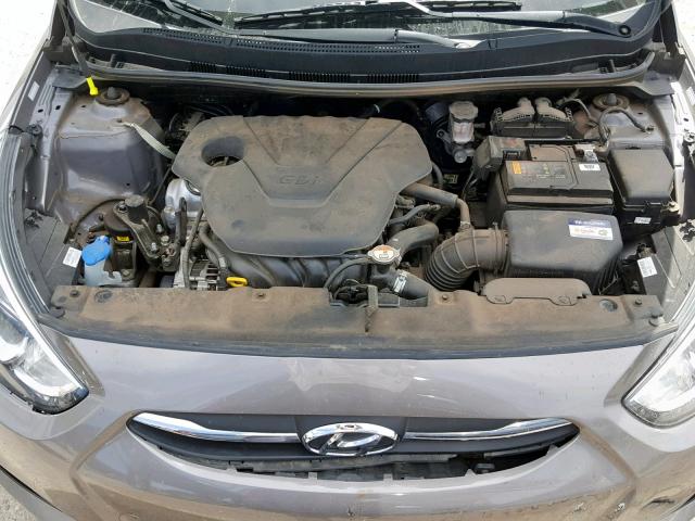 KMHCT4AE1HU356091 - 2017 HYUNDAI ACCENT SE CHARCOAL photo 7