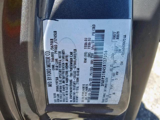 3FAFP31N45R127056 - 2005 FORD FOCUS ZX3 BLACK photo 10