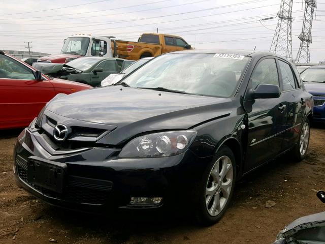 JM1BK343381816781 - 2008 MAZDA 3 HATCHBAC BLACK photo 2