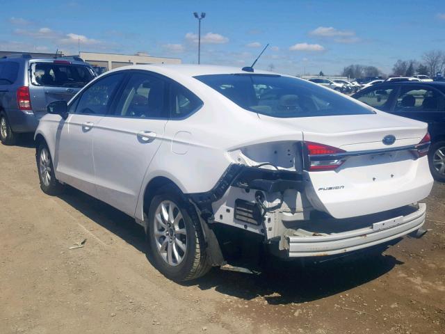 3FA6P0G73HR122975 - 2017 FORD FUSION S WHITE photo 3