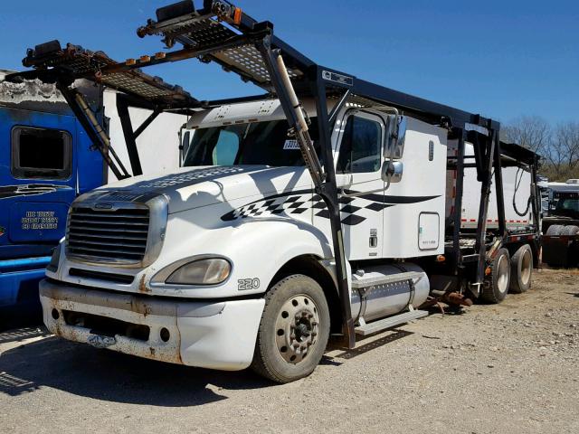 1FVHA6AY77LU05539 - 2007 FREIGHTLINER CONVENTION WHITE photo 2