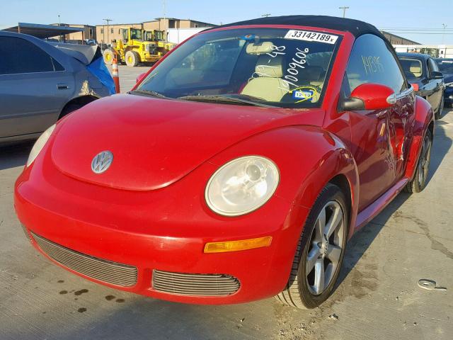3VWRF31Y06M320109 - 2006 VOLKSWAGEN NEW BEETLE 红色 照片 2