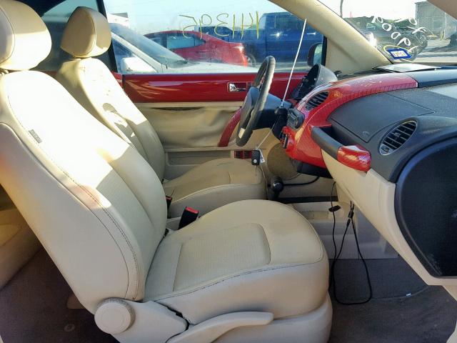 3VWRF31Y06M320109 - 2006 VOLKSWAGEN NEW BEETLE 红色 照片 5