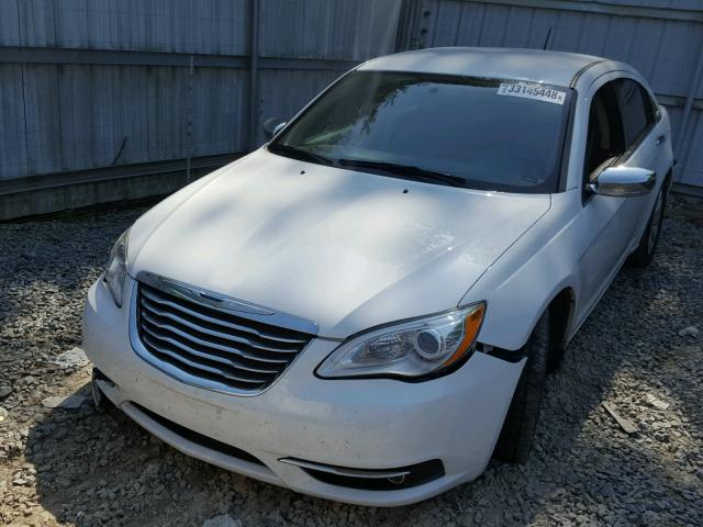 1C3CCBCG9EN186404 - 2014 CHRYSLER 200 LIMITE WHITE photo 2