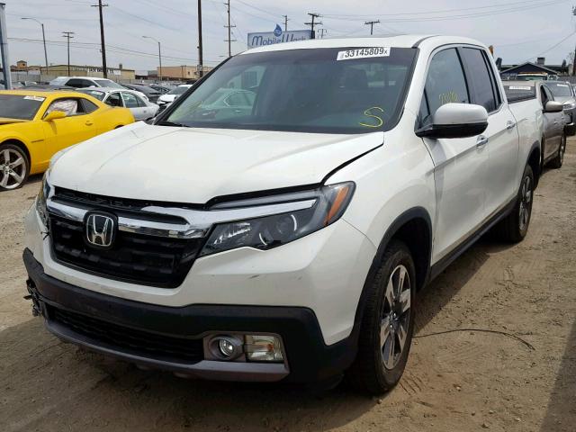 5FPYK3F73JB001043 - 2018 HONDA RIDGELINE WHITE photo 2