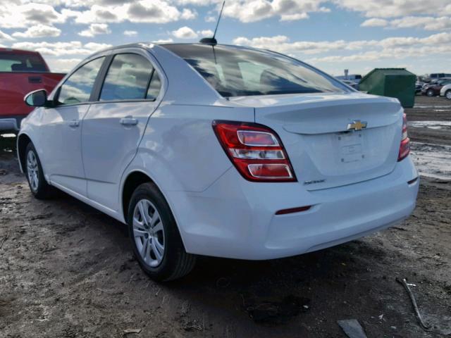 1G1JB5SH2H4135315 - 2017 CHEVROLET SONIC LS WHITE photo 3
