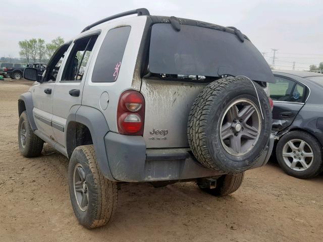 1J4GL48535W605447 - 2005 JEEP LIBERTY SP SILVER photo 3