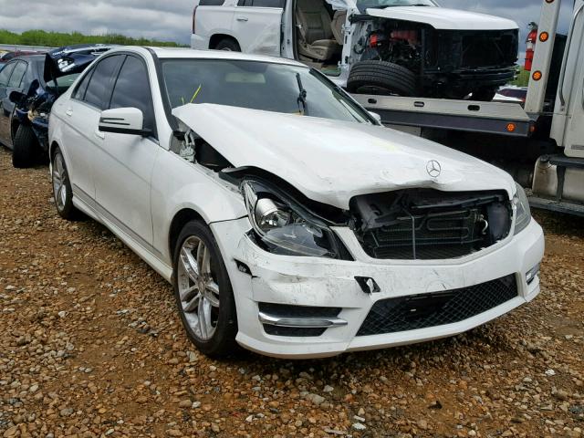 WDDGF4HB7DG081821 - 2013 MERCEDES-BENZ C 250 WHITE photo 1