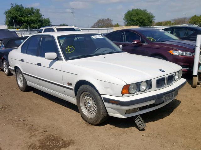 WBAHD6328SGK47880 - 1995 BMW 525 I AUTO WHITE photo 1