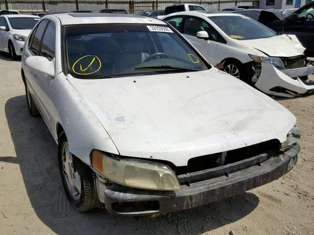 1N4DL01A01C174379 - 2001 NISSAN ALTIMA GXE WHITE photo 1