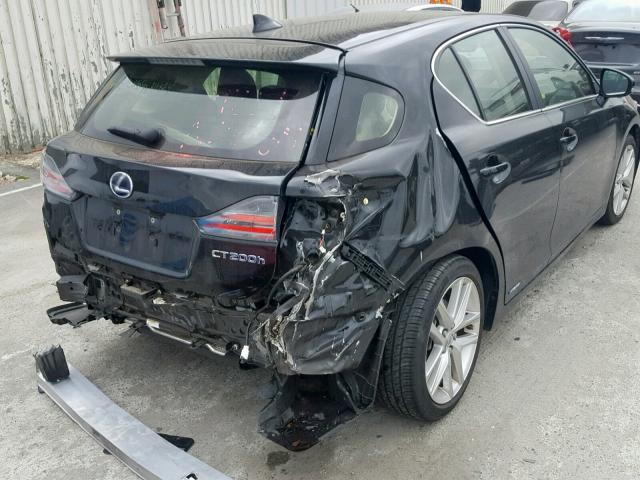 JTHKD5BH5H2282888 - 2017 LEXUS CT200H BLACK photo 4