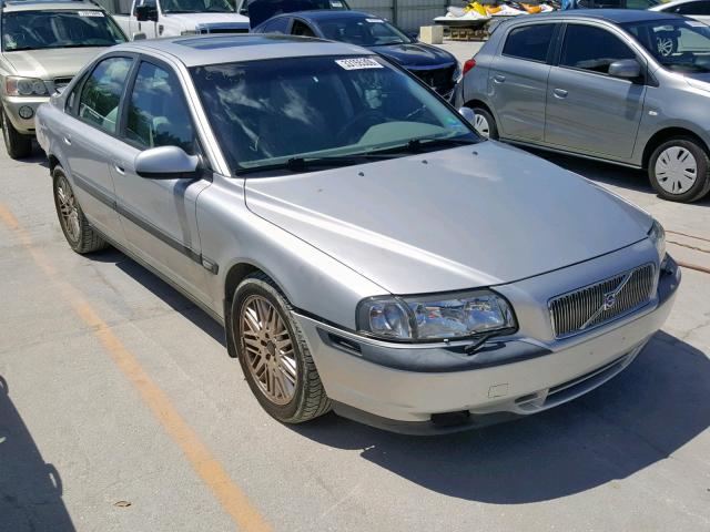 YV1TS92DX21254253 - 2002 VOLVO S80 SILVER photo 1