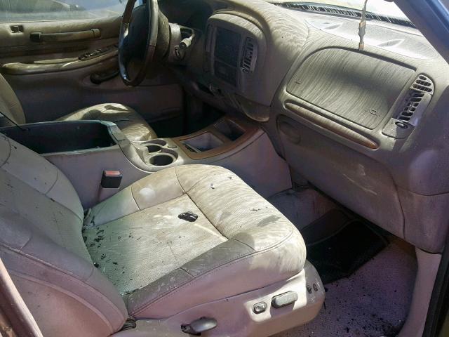 5LMFU28R11LJ27961 - 2001 LINCOLN NAVIGATOR 金色 照片 5