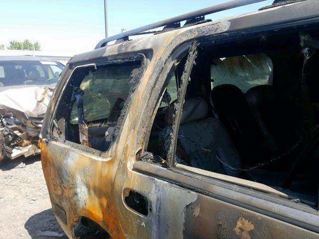 5LMFU28R11LJ27961 - 2001 LINCOLN NAVIGATOR 金色 照片 9