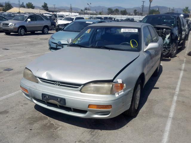 JT2BG12K0T0357099 - 1996 TOYOTA CAMRY DX SILVER photo 2