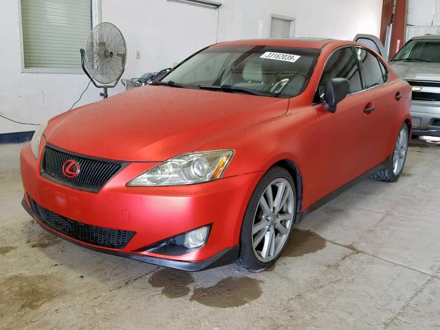 JTHBK262X62007430 - 2006 LEXUS IS RED photo 2