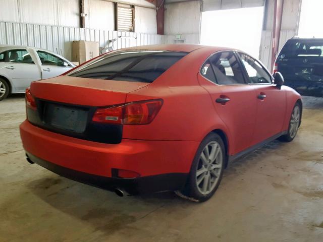 JTHBK262X62007430 - 2006 LEXUS IS RED photo 4