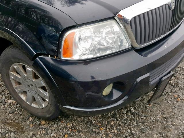 5LMFU28R84LJ05136 - 2004 LINCOLN NAVIGATOR BLACK photo 9