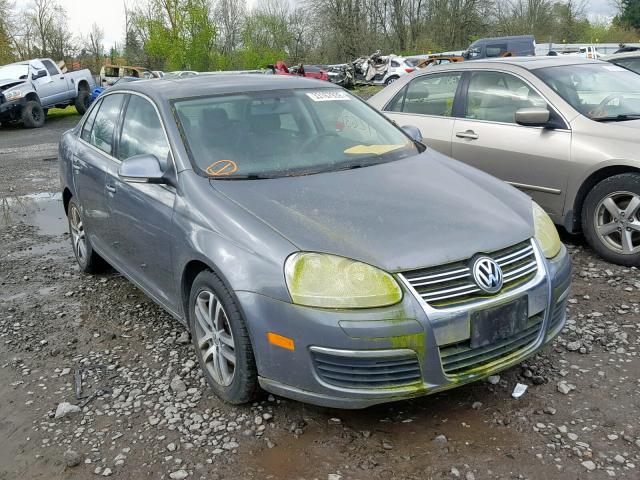 3VWSF71K06M779404 - 2006 VOLKSWAGEN JETTA 2.5 SILVER photo 1