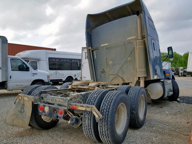 1XKADR9XX2J883068 - 2002 KENWORTH CONSTRUCTI BLUE photo 4