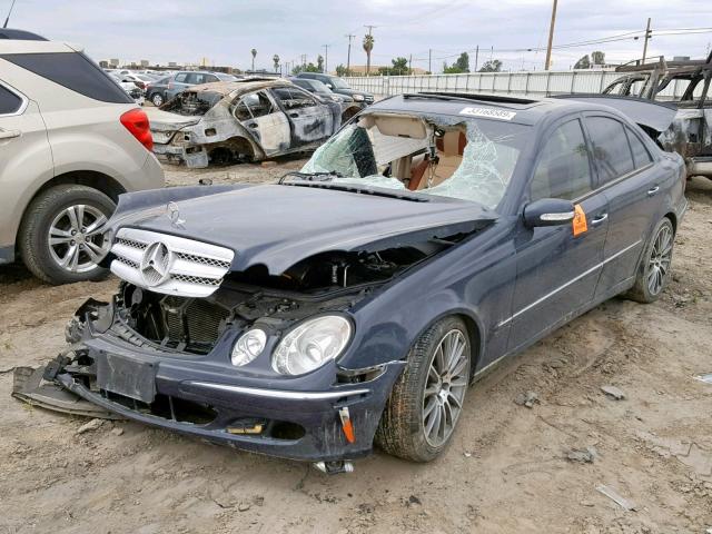 WDBUF65J34A527971 - 2004 MERCEDES-BENZ E 320 BLUE photo 2